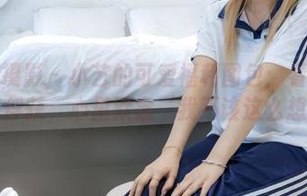绮梦摄影 – 小艺的可爱福利图包：看完直接被俘获，心里默念‘我不该这么想’…
