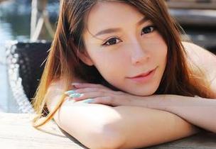 美媛馆 – Toro羽住的运动美图，想告诉你：连我都能被你们的零食诱惑，更别说我！