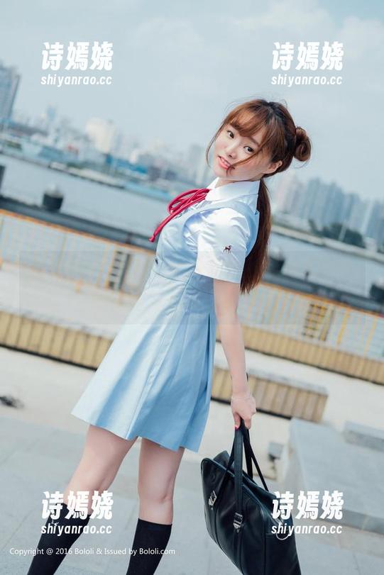 菠萝社 - 瞧瞧Suki朱忆音，免费写真中的白裙怎么会这样撩人！