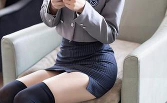 语画界 – 杨紫嫣豹纹作品的每一寸，都偷偷搅动着我的灵魂。