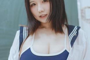喂，阿半今天很开心的黑色吊带在图库上擦出了怎样的火花，敢点开吗？